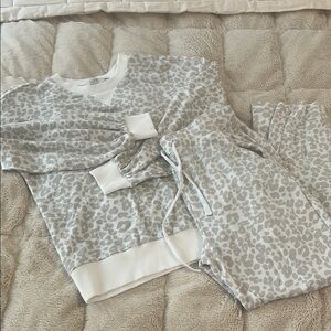 LOFT Leopard Print Lounge Set